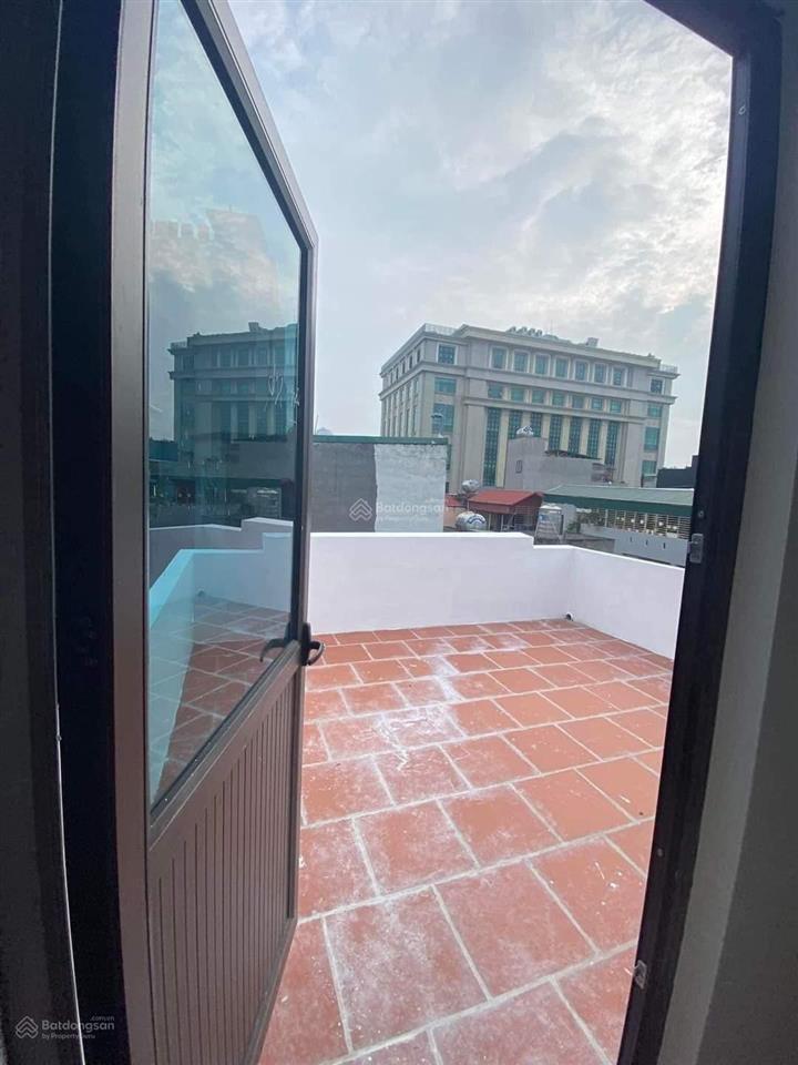 Giá tốt tại đống đa, xã đàn 29/32m2, nhà mới tinh 5 tầng, cách phố 50m, giá chào 4.98 tỷ, sđcc