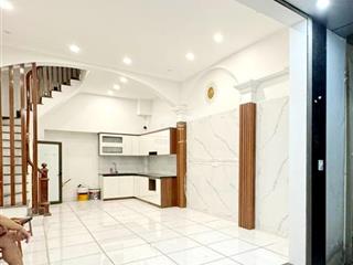 Giá tốt tại đống đa, xã đàn 29/32m2, nhà mới tinh 5 tầng, cách phố 50m, giá chào 4.98 tỷ, sđcc