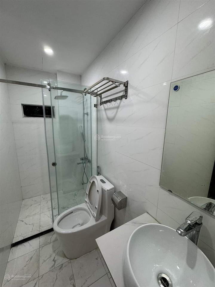 Giá tốt tại đống đa, xã đàn 29/32m2, nhà mới tinh 5 tầng, cách phố 50m, giá chào 4.98 tỷ, sđcc