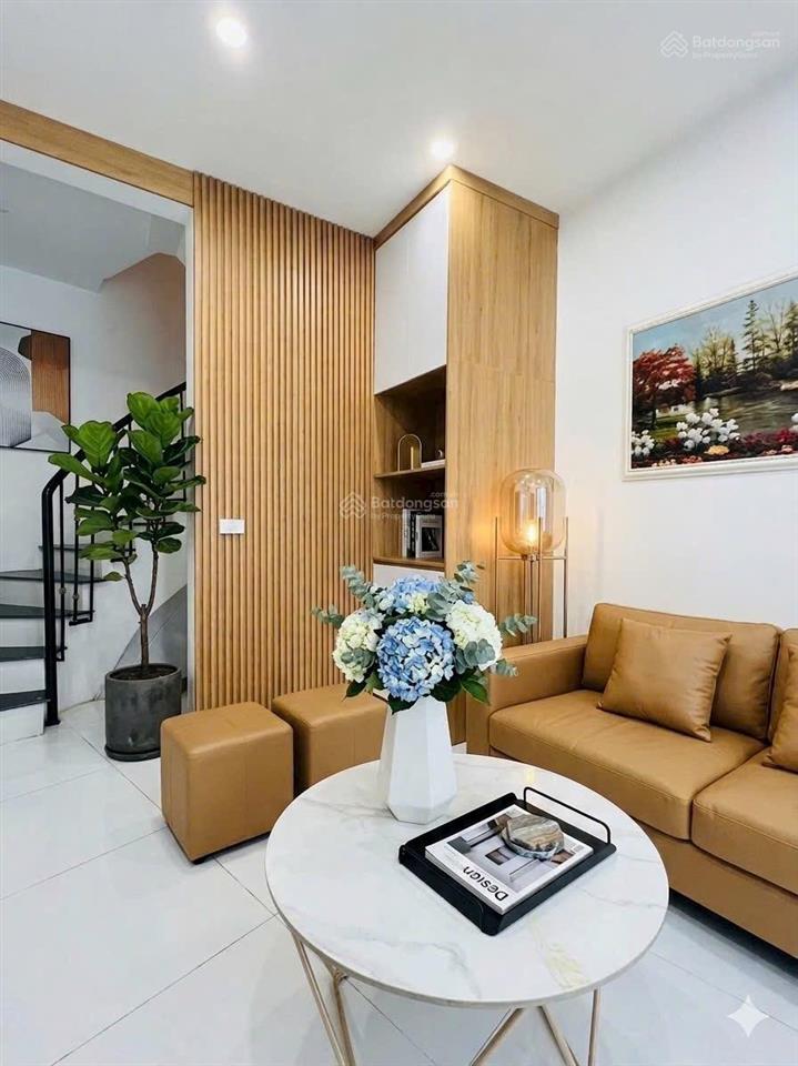 Hiếm có minh khai 3,98 tỷ30m24 tầng3 ngủ60m ra phố căn góc  cần bán gấp  quy hoạch ổn định.