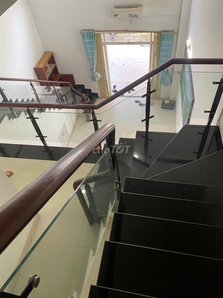 Bán nhà đẹp 2 lầu + lừng, Mega Ruby Resident
