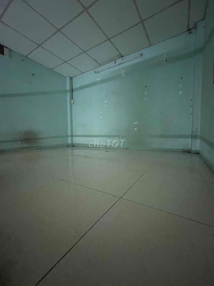 1 phòng tại Đường Tân Thắng sát bên Aeon Tân Phú.