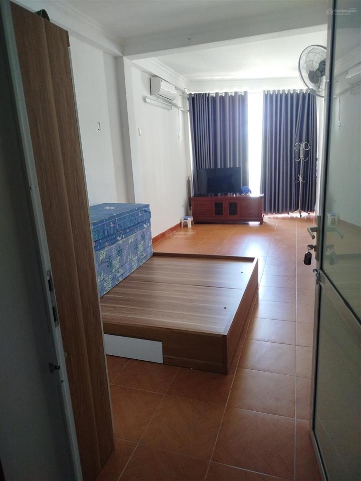 Bán liền kề, phúc lợi, long biên hn, 80m² mt5m, kinh doanh, vỉa hè rộng, kinh doanh 22,5 tỷ
