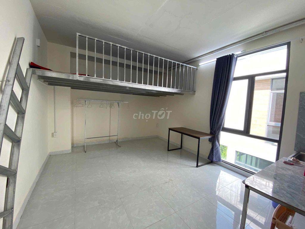 Phòng máy lạnh, gác lửng, có phòng bancol quận 9 giá từ 3tr3