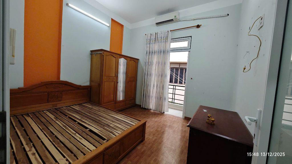Bán nhà-3tầng-4PN-ôtô vào nhà-Bắc Sơn-Vĩnh Hải- nha trang-chỉ 7ty3(sát biển) 