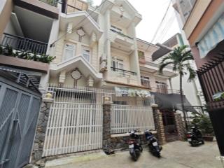Bán nhà3tầng4pnôtô vào nhàbắc sơnvĩnh hải nha trangchỉ 7ty3(sát biển)