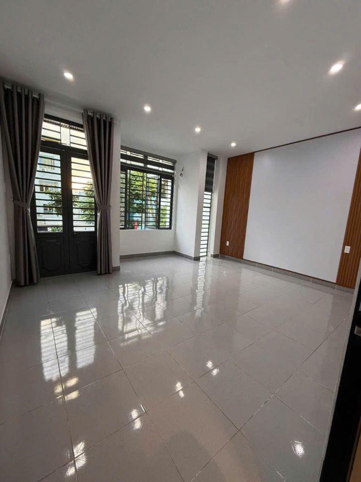 Bán nhà(gần biển)68m2-3 tầng-4PN-KD đường2/4 60m-Vĩnh phước- nha trang-6ty950tr