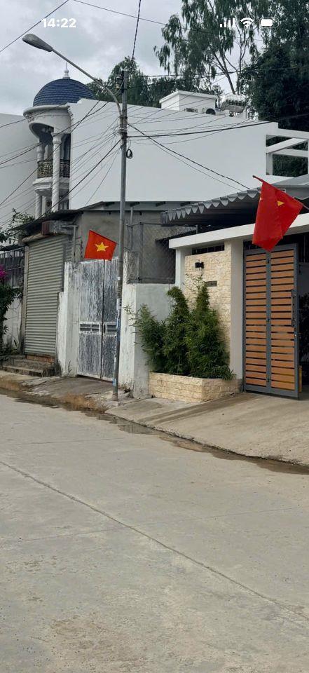 Bán nhà cấp 4 mới đẹp-DT120M2-3PN-ngang 5m-Đ3ÔTÔ - VĨNH HÒA - NHA TRANG - CHỈ 4T500tr💥