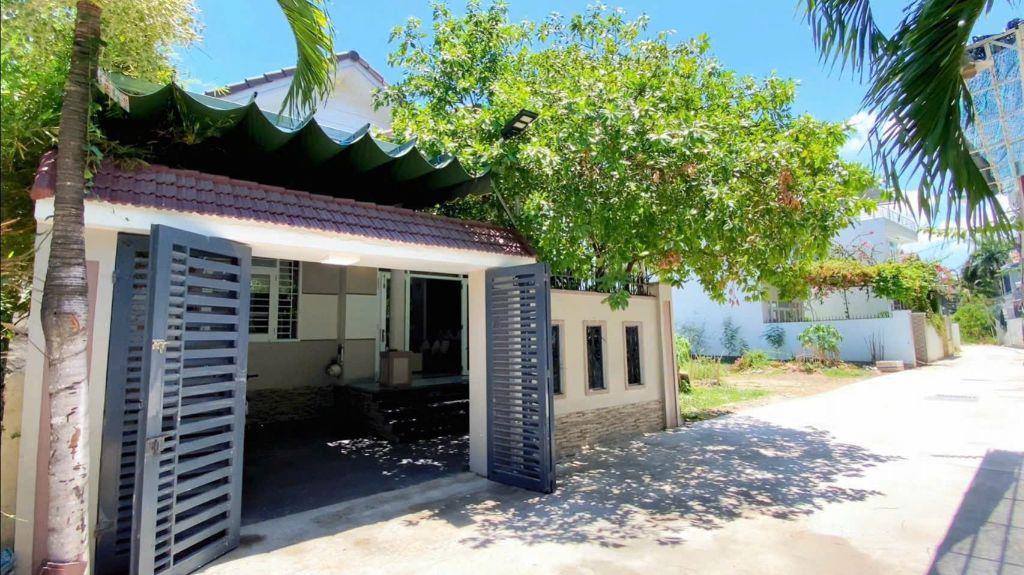 Bán nhà đẹp(gần biển)-DT124m2-4PN-3WC-ôtô6m-Gò Dầu-Tây Nha Trang-chỉ nhỉnh 3ty 