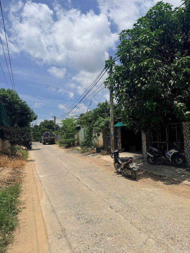 cần bán lô góc đất thổ cư DT84m2 đường ôtô thông-cách biển 3km- giá chỉ 1t320tr