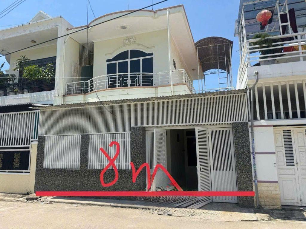 BÁN NHÀ MTKD Ngô Đến-DT88m2-2T-3PN-ÔTÔ đậu cửa-gần biển-GIÁ CHỈ 3ty9  Căn nhà rẻ nhất khu vực 