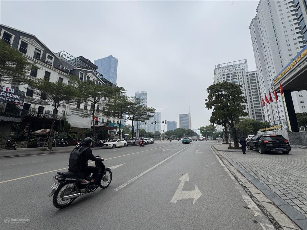 Chính chủ bán shuophuose nguyễn chánh 114m2 giá 63.9 tỷ