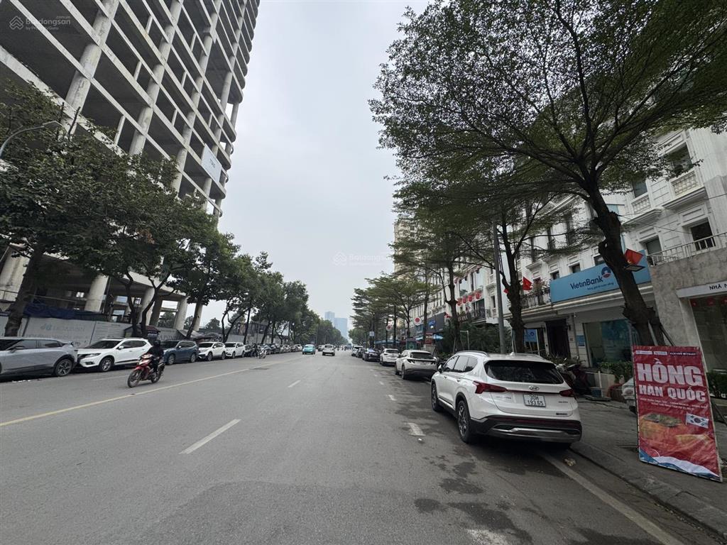 Chính chủ bán shuophuose nguyễn chánh 114m2 giá 63.9 tỷ