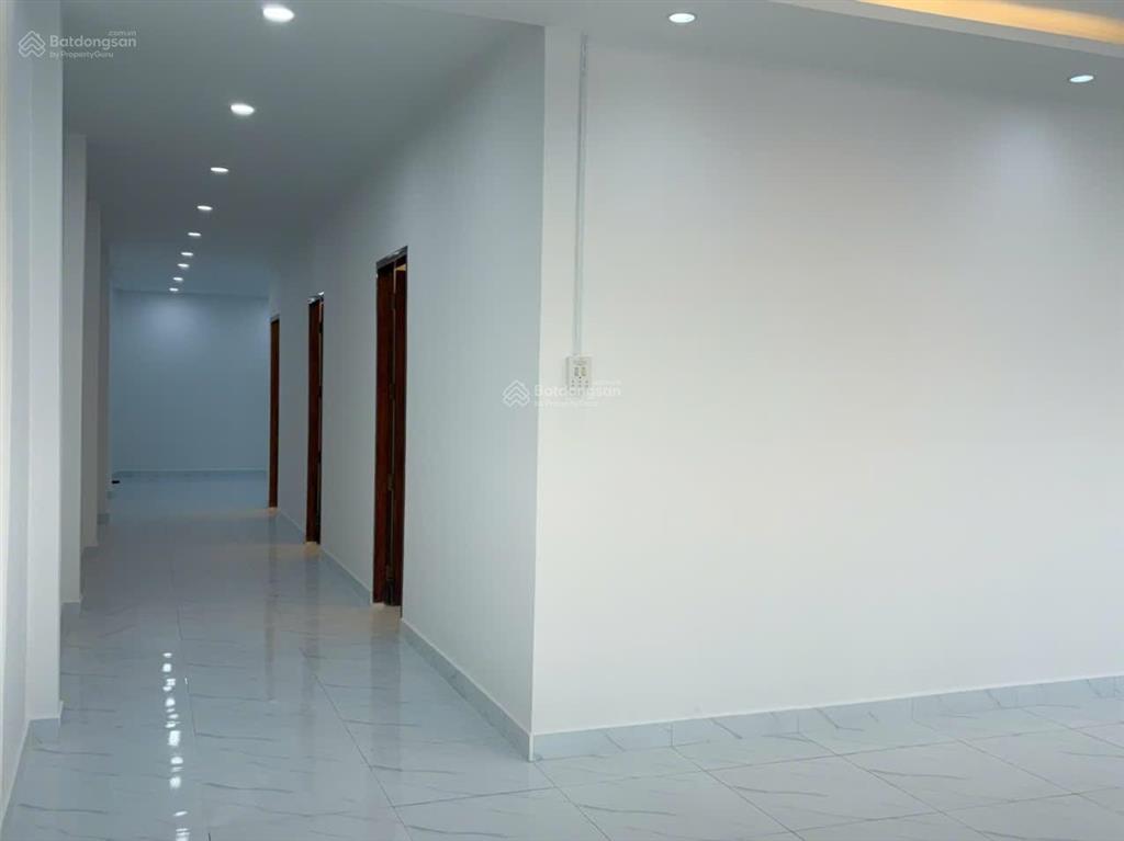 Suối hiệp [ 1 tỷ 550 ] nhà ở ngay 3 pn đường rộng  sổ riêng sổ sẵn