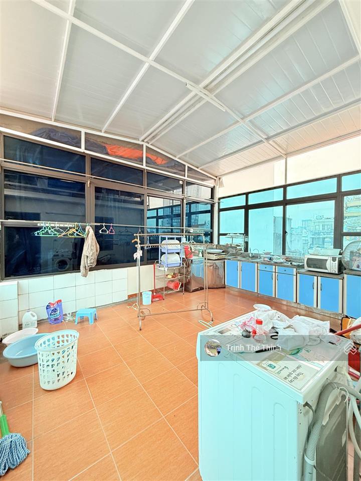 Bán nhà mặt đường hàng kênh điểm đẹp