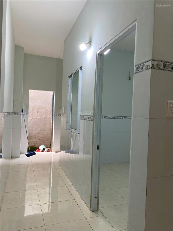 Cho thuê nhà riêng tại cổng kcn long đức, 6 triệu, 80m2, 3pn, 2wc, bao đẹp!