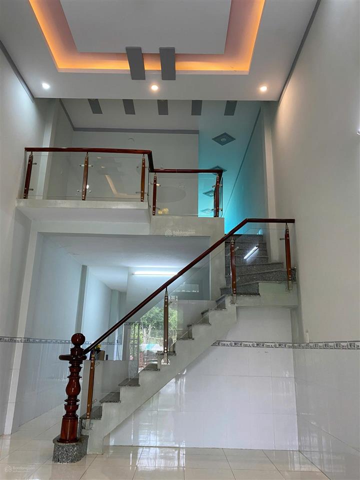 Cho thuê nhà riêng tại cổng kcn long đức, 6 triệu, 80m2, 3pn, 2wc, bao đẹp!