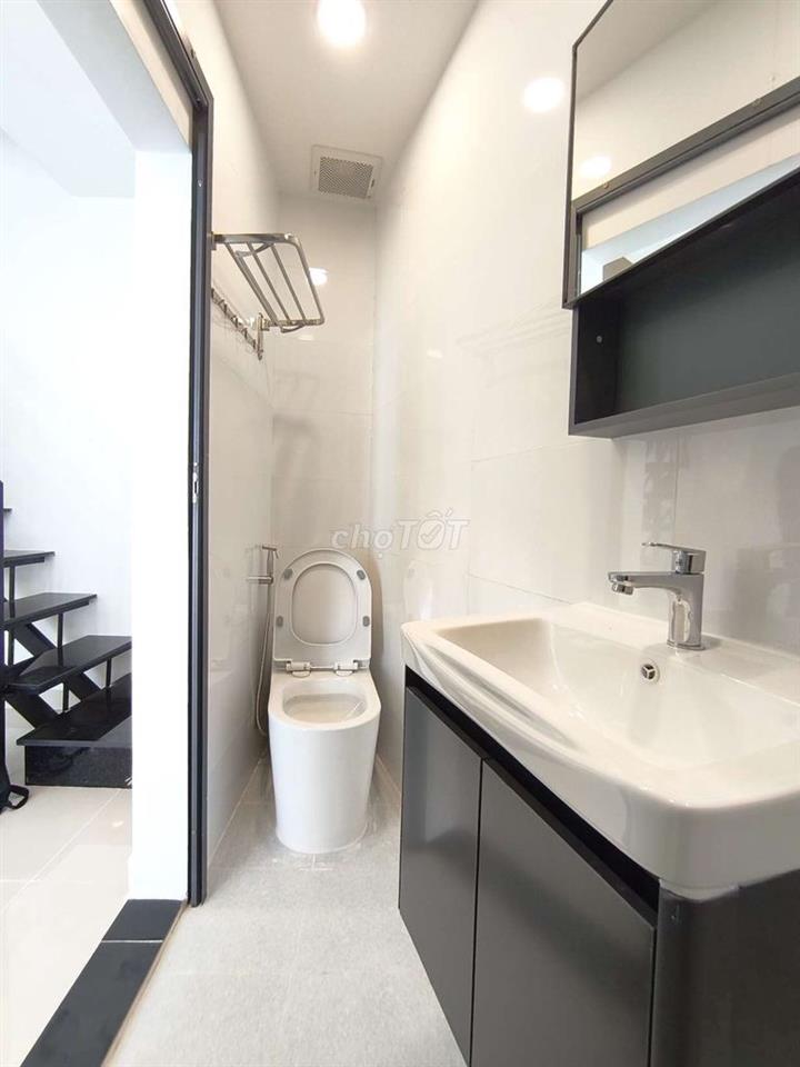Nhà Đủ Nội Thất Ngang 6m HxH Lạc Long Quân P.Bảy Hiền