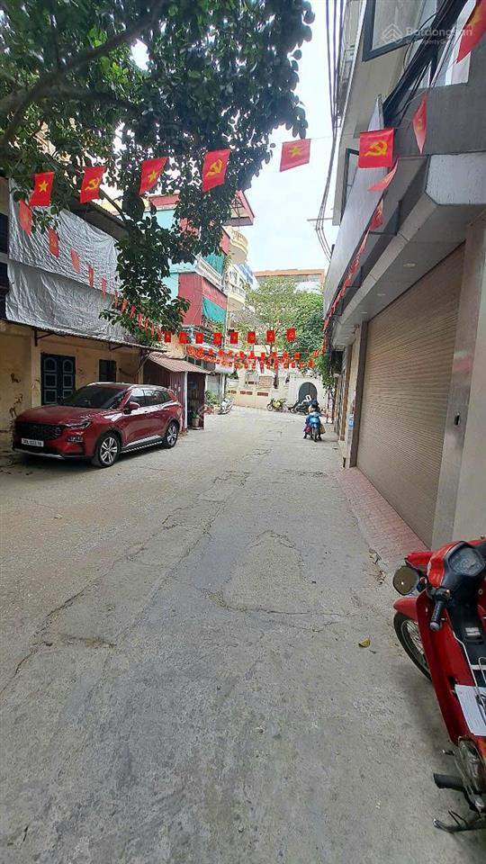 Cho thuê tầng 1 + tầng 2, mỗi tầng 58m² (tổng 100m² sử dụng). đã trừ wc, thang bộ và thang máy