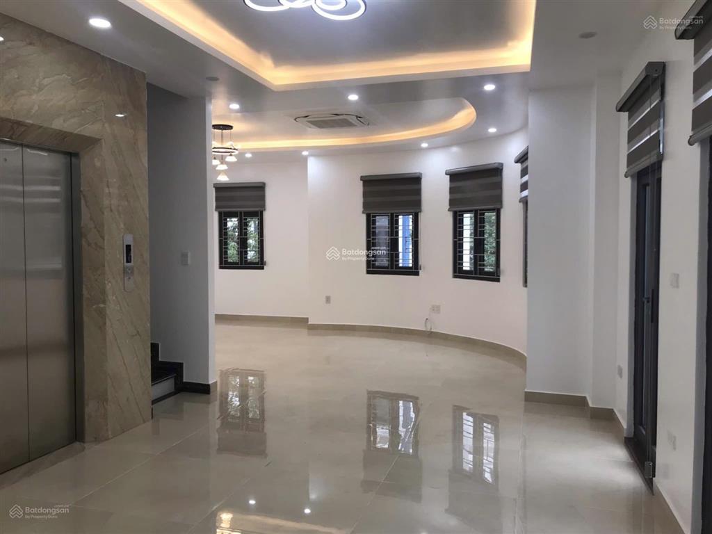 Bán căn góc cực hiếm, vị trí kinh doanh quá tốt. cam kết giá cạnh tranh tại hoàng huy riverside!