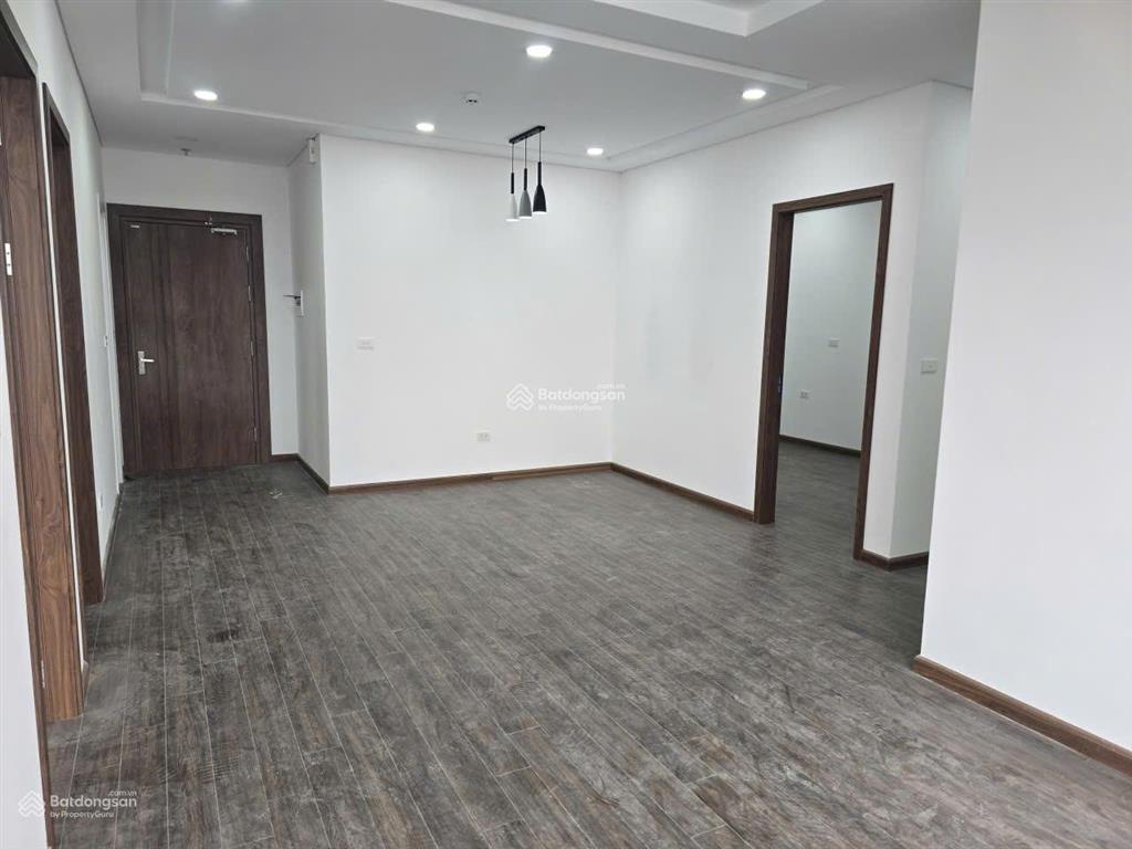 Bán căn hộ thương mại tặng full nội thất, view trung tâm tại quang vinh tower 39 lương khánh thiện