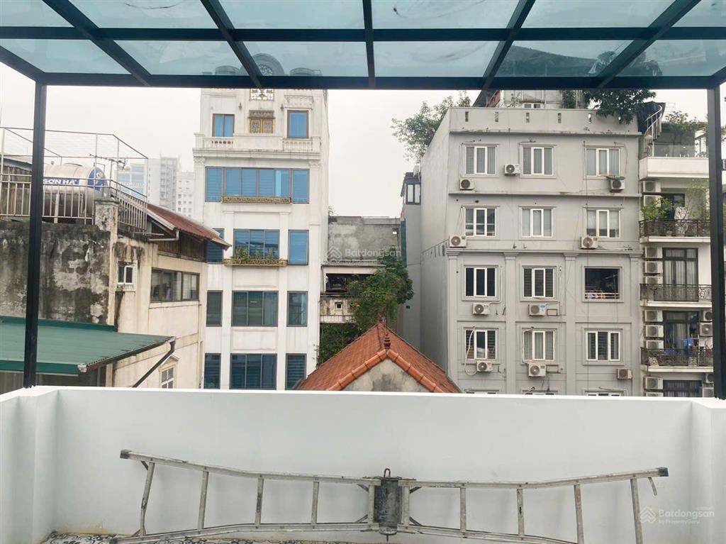 Bán nhà đê la thành  xã đàn  32m2  6 tầng  thang máy