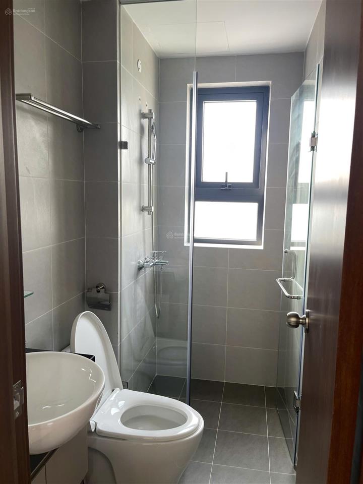 Bán nhanh căn 2pn2wc the east gate, 2,6 tỷ, 67m2 ngay ga metro suối tiên làng đại học quốc gia