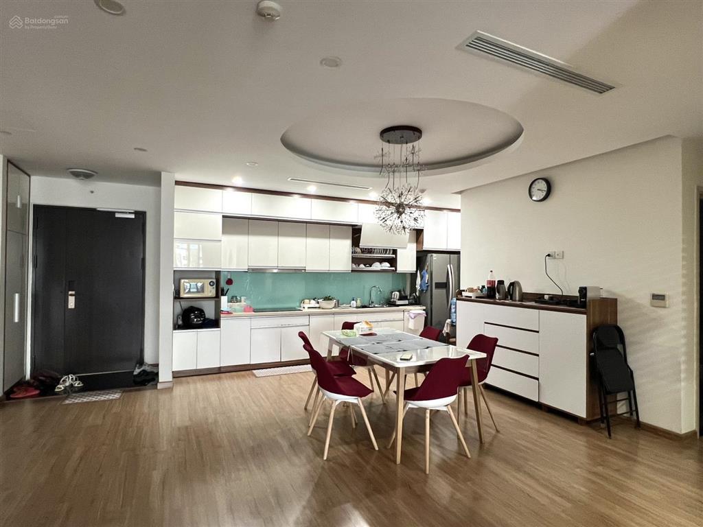 Căn hộ 2pn2vs có thể sửa 3pn view đẹp mát mẻ ở dự án mandarin garden hoàng minh giám