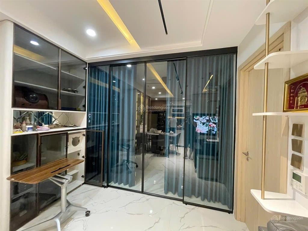 Bán gấp căn hộ 2pn, 2wc tại vinhomes green bay mễ trì, giá tốt nhất thị trường