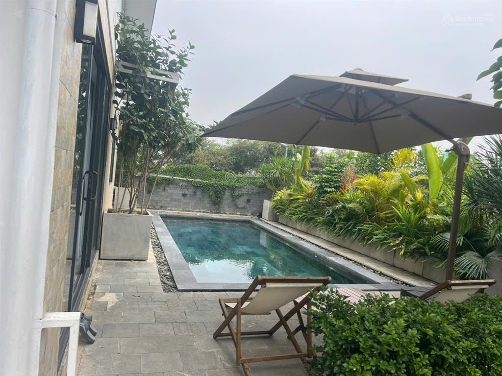 Cần bán gấp villa gần 600m², có bể bơi, sân vườn rộng tại cư yên  lương sơn