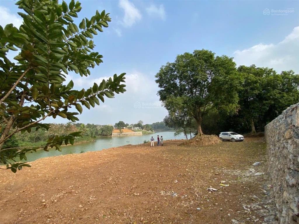 1.472m² đất bám hồ. tiềm năng khai thác homestay cực tốt tại nam phương tiến, chương mỹ