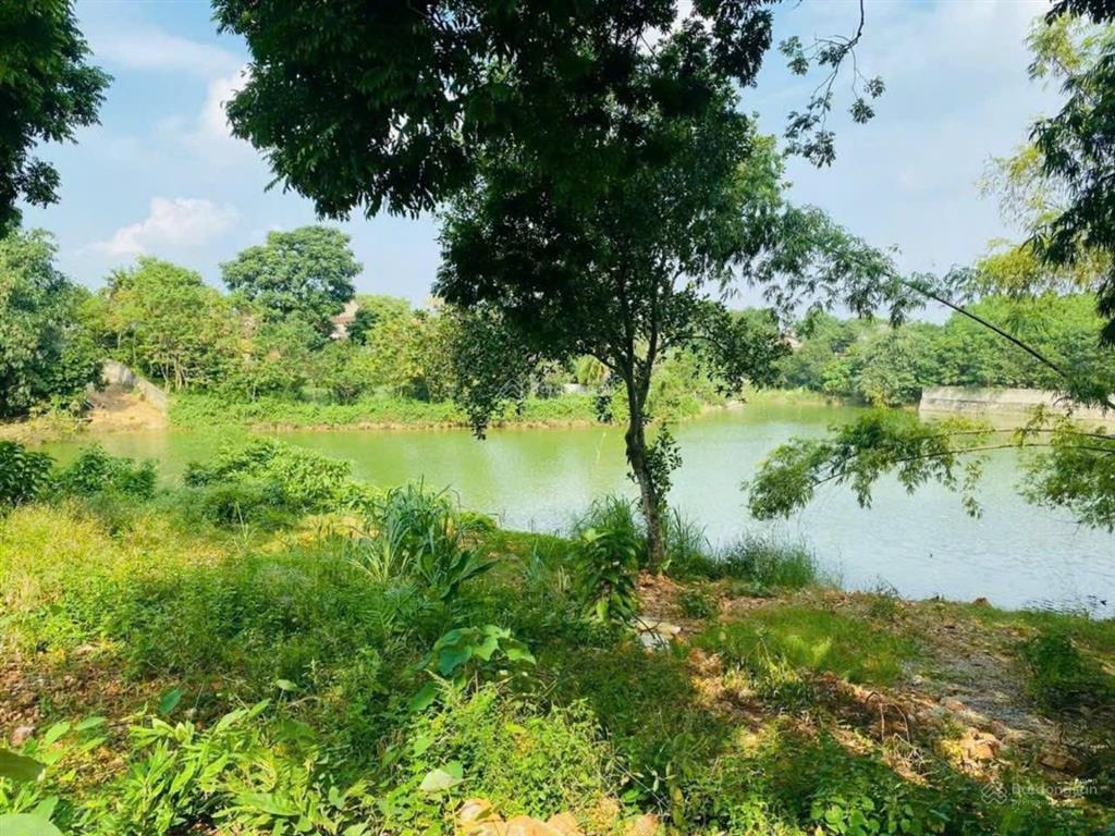 1.472m² đất bám hồ. tiềm năng khai thác homestay cực tốt tại nam phương tiến, chương mỹ