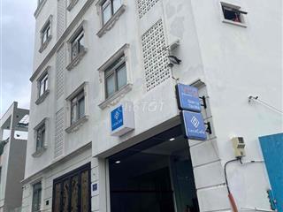 Cho nữ thuê phòng trọ cao cấp, có hồ bơi.