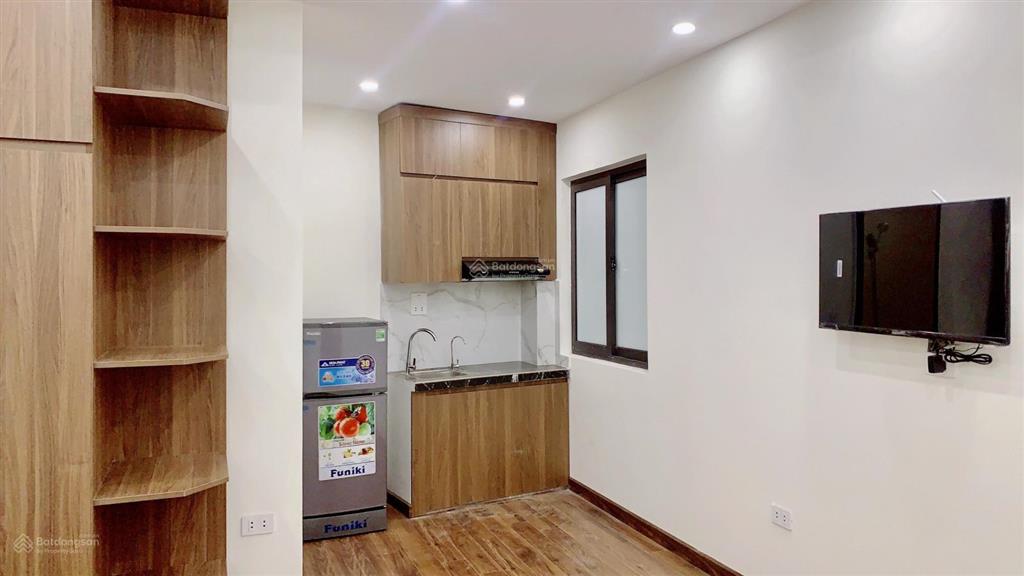 Cho thuê cc mini cao cấp vị trí vàng trần thái tông full nội thất, thang máy, pccc giá 4,6 triệu