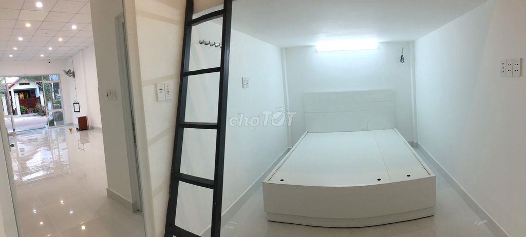 Chính Chủ: Nhà Riêng Quận 7, Tdc Phú Mỹ đường to 20m,có nhà kho,13.5tr