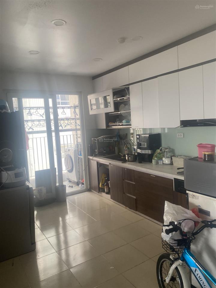 Chính chủ bán căn hộ 3 ngủ 106m2. view thoáng. 0987 773 ***