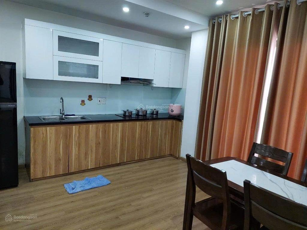 Chính chủ bán gấp căn hộ 2 ngủ full nội thất tòa central field 219 trung kínhcầu giấy. giá 5,9 tỷ.