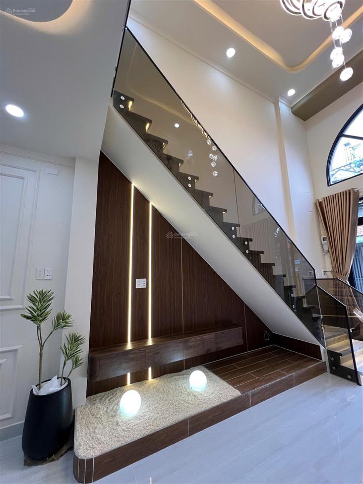 Nhà 3 phòng ngủ, sổ riêng, nguyễn thị thảnh, gần ngã 3 đông quang, chợ gà