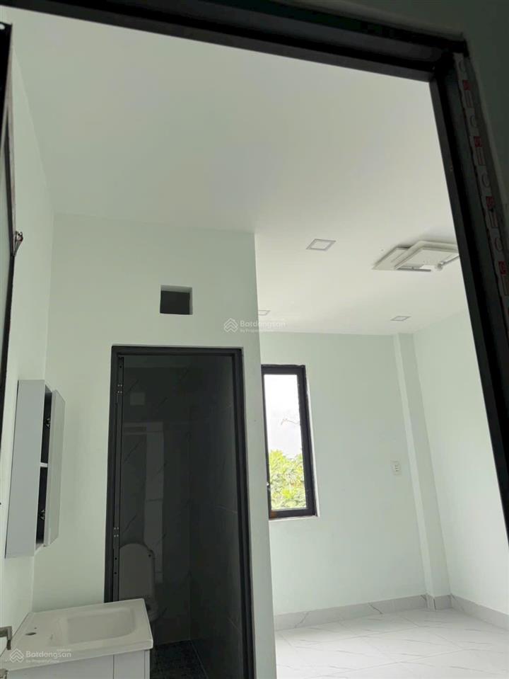 Bán nhà bà điểm 32m2, 1,3 tỷ, 1 trệt 2 lầu, bà điểm 3, nguyễn thị sóc