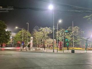 Bán nhà mặt đường mê linh (gần nguyễn đức cảnh)