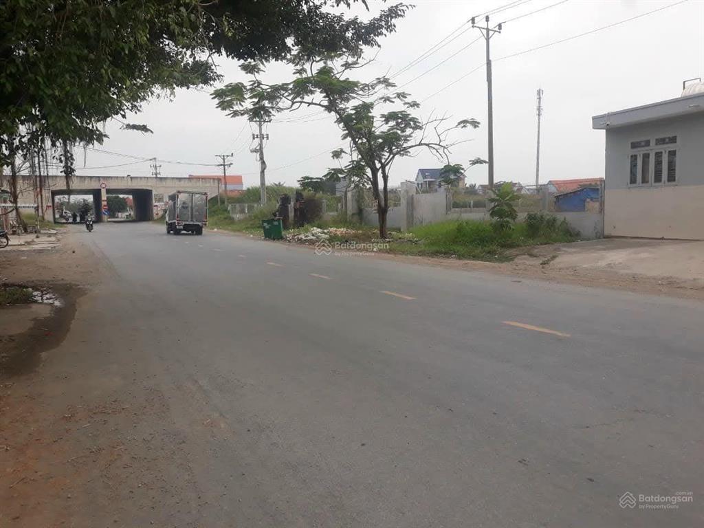 Nhà xưởng 1800m2 full thổ cư mặt tiền đường mỹ yên  tân bửu gần bình chánh