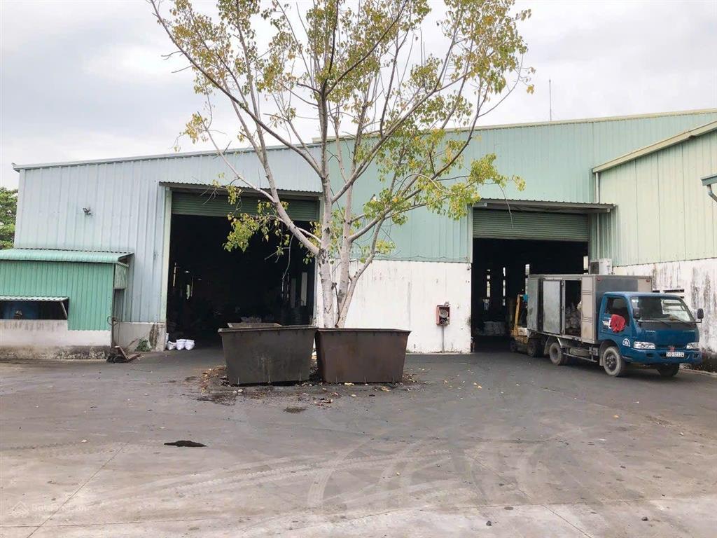Nhà xưởng 9200m2 mỹ yên giáp bình chánh giá rẻ