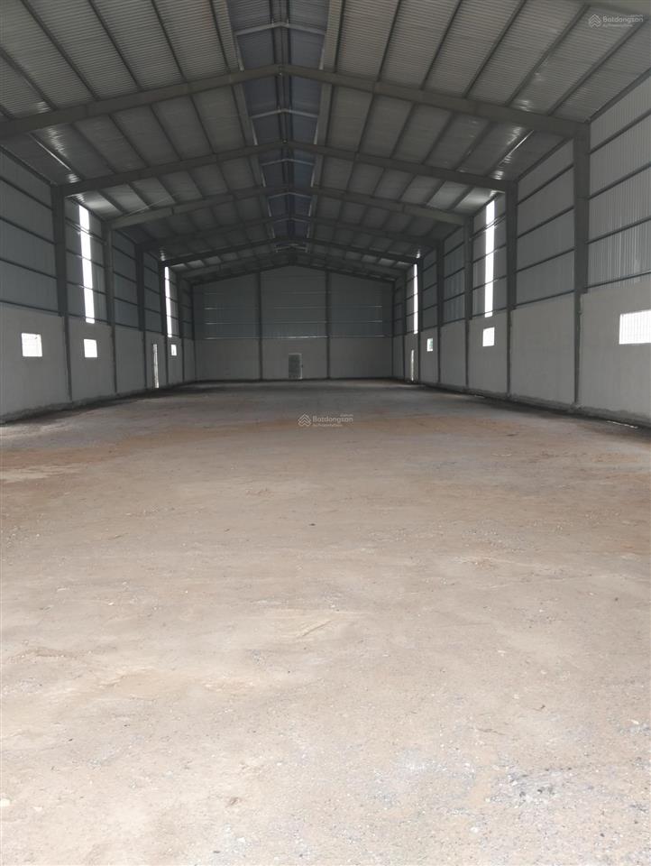 Nhà xưởng 2000m2 đất tmdv mới xây mỹ yên sát bình chánh