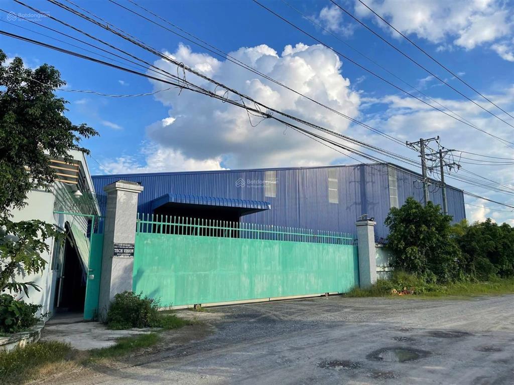 Nhà xưởng 3200m² full thổ cư, điện 3 pha, pccc đầy đủ xã long khê  cần đước đường container