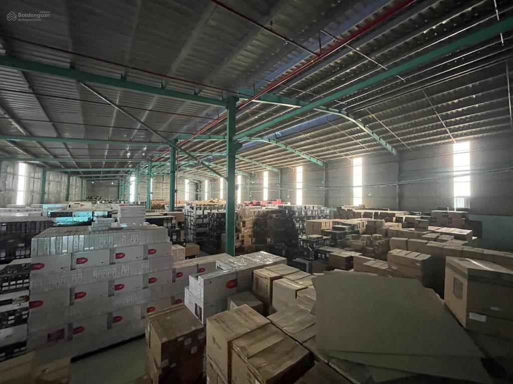 Nhà xưởng 3200m² full thổ cư, điện 3 pha, pccc đầy đủ xã long khê  cần đước đường container