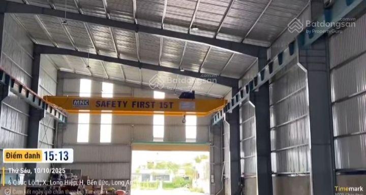 Kho xưởng 2550m2 mặt tiền ql1a
long hiệp  bến lức cách sài gòn 25km