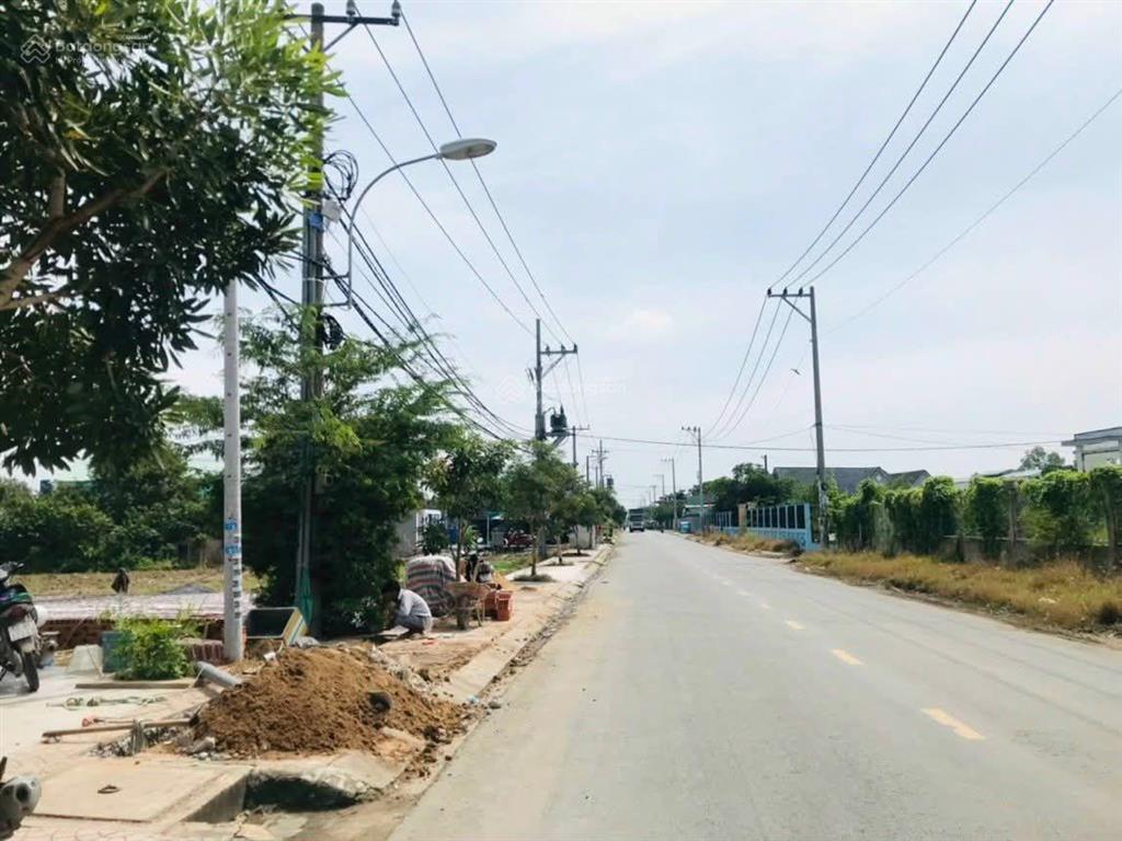 Nhà xưởng 3100m2 góc 2 mặt tiền đường hoang phan thái, xã bình chánh, tphcm