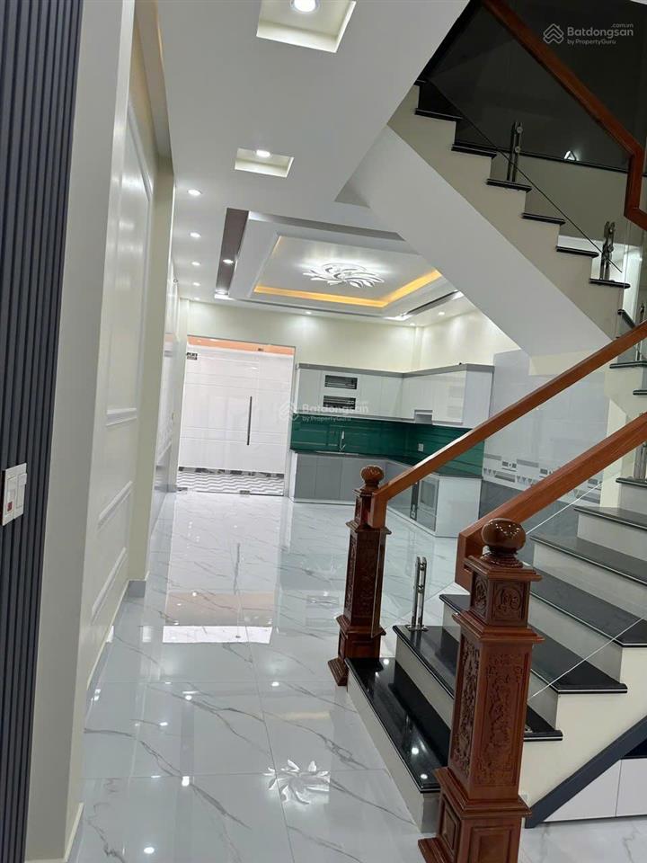 Bán nhà mặt đường chợ hàng cũ  vị trí vàng kinh doanh