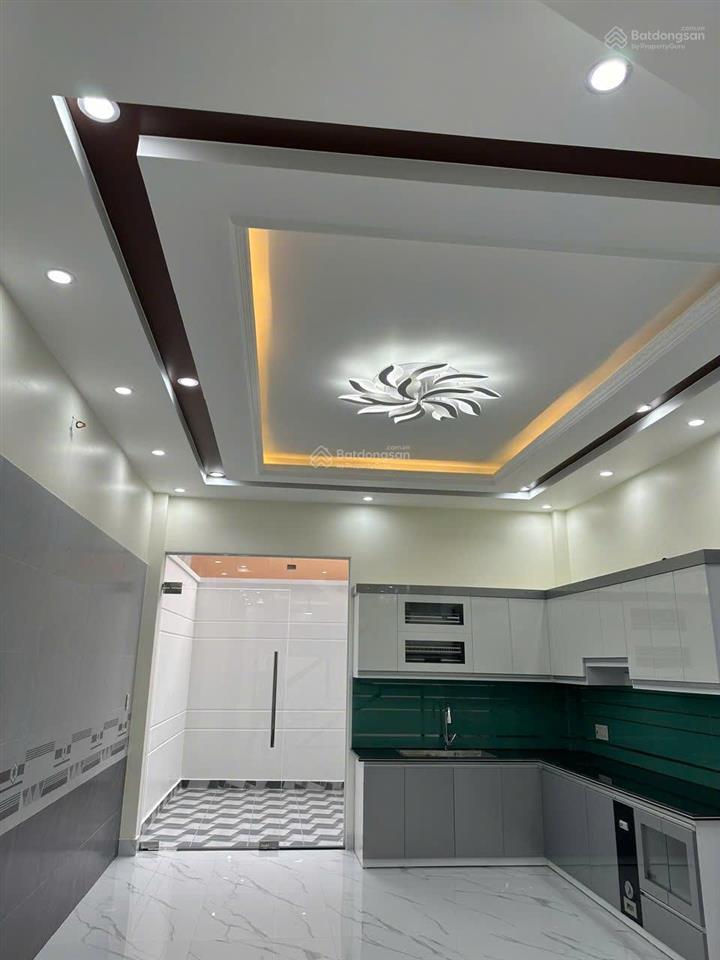 Bán nhà mặt đường chợ hàng cũ  vị trí vàng kinh doanh