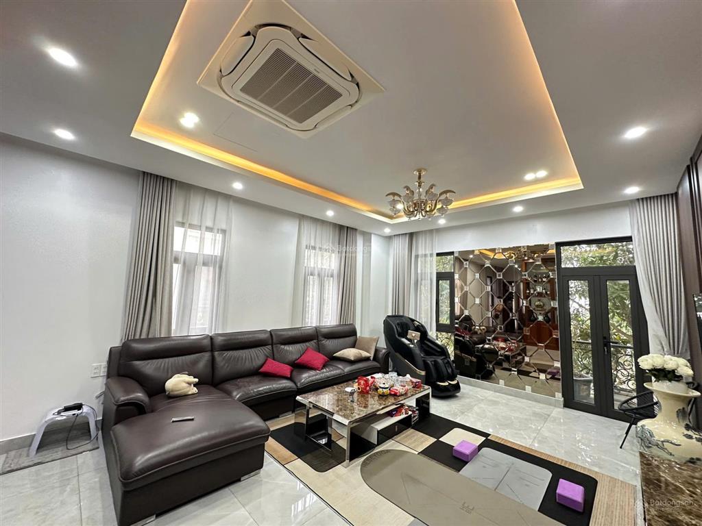 Vip pro xẻ khe hoàng huy mall diện tích 79m2 ngang 5m